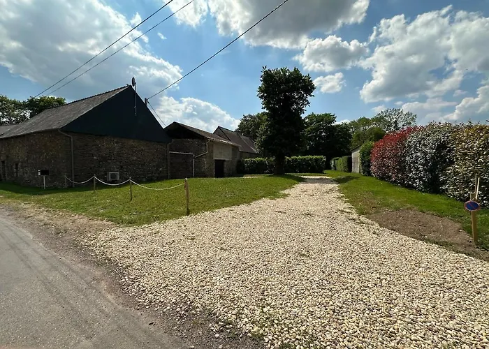 La P\'Tite Maison De Treho